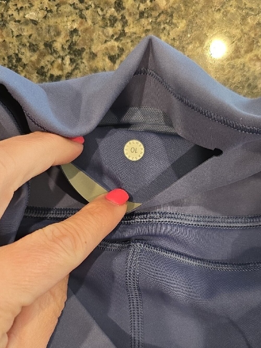 Lululemon Athletica High-Rise 7/8 Leggings in Thunder Blue - Picture 7 of 7